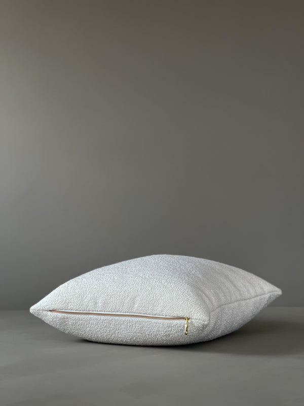 BOUCLE PILLOW COVER | BLVG COLLECTION