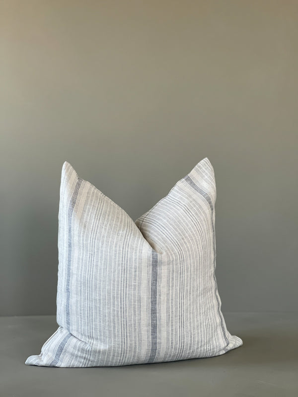 STRIPED LINEN PILLOW COVER II | BLVG COLLECTION