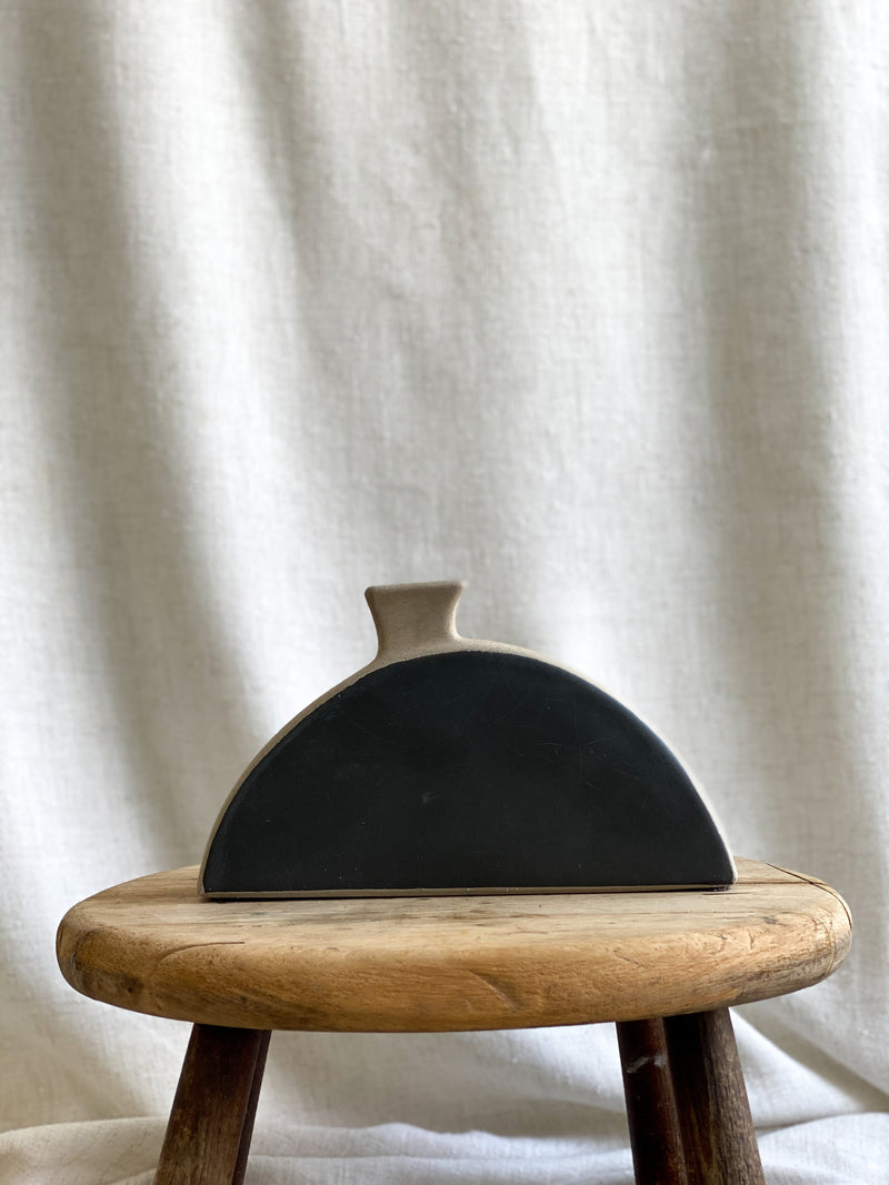 ZEKE | TERRACOTTA VASE