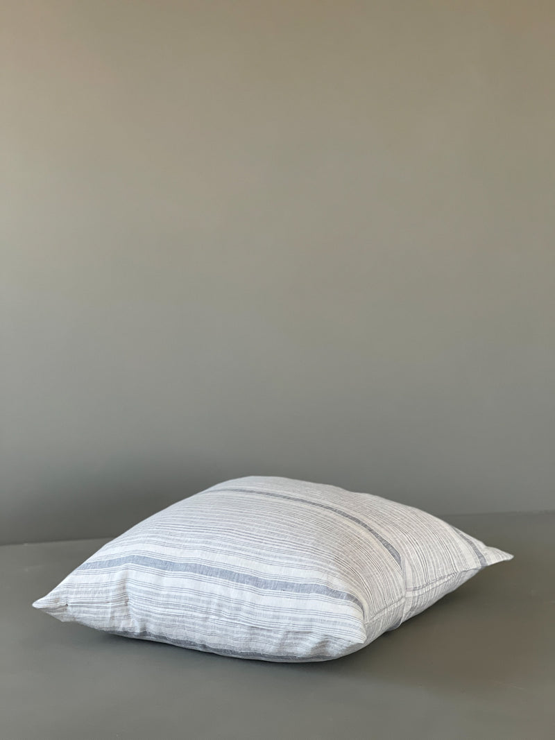 STRIPED LINEN PILLOW COVER II | BLVG COLLECTION