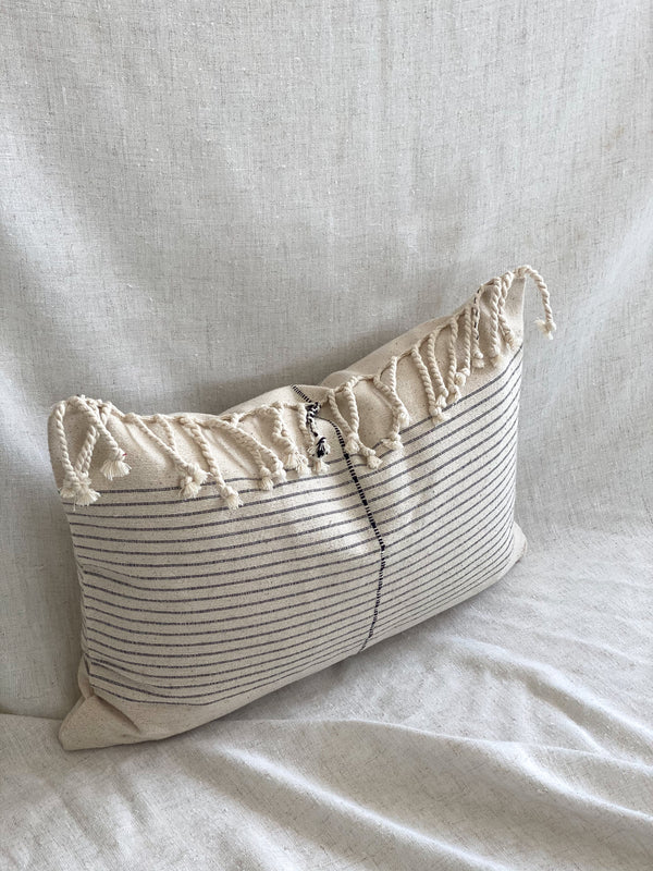 OLIVER | PILLOW COVER
